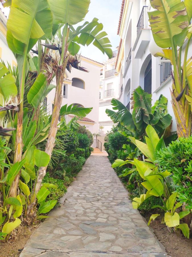 Апартаменты Bonito Piso A 300M De La Playa Нерха Экстерьер фото